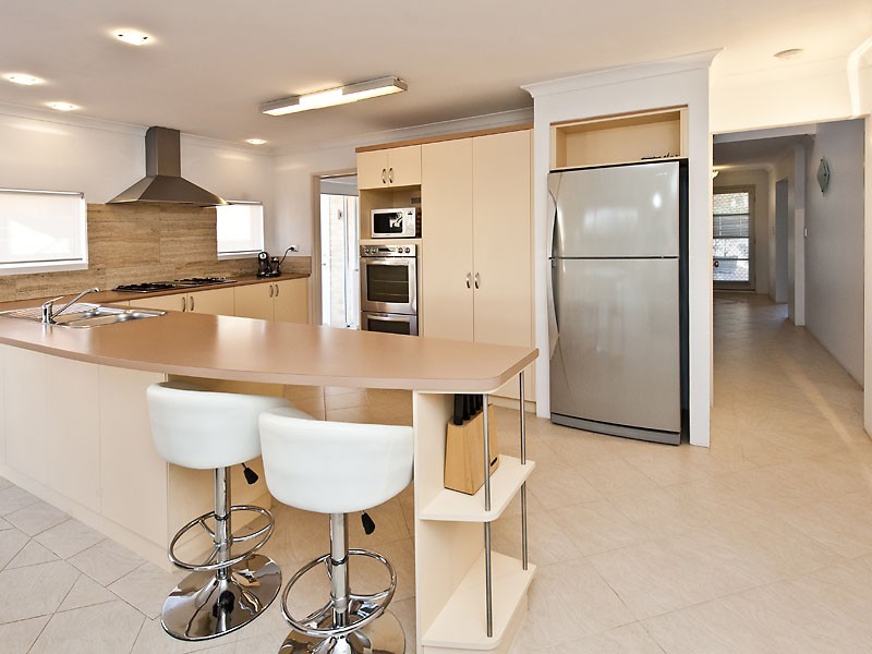 15 Masthead Way, Wannanup WA 6210