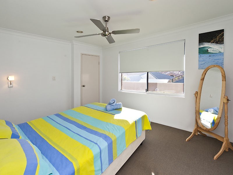 15 Masthead Way, Wannanup WA 6210