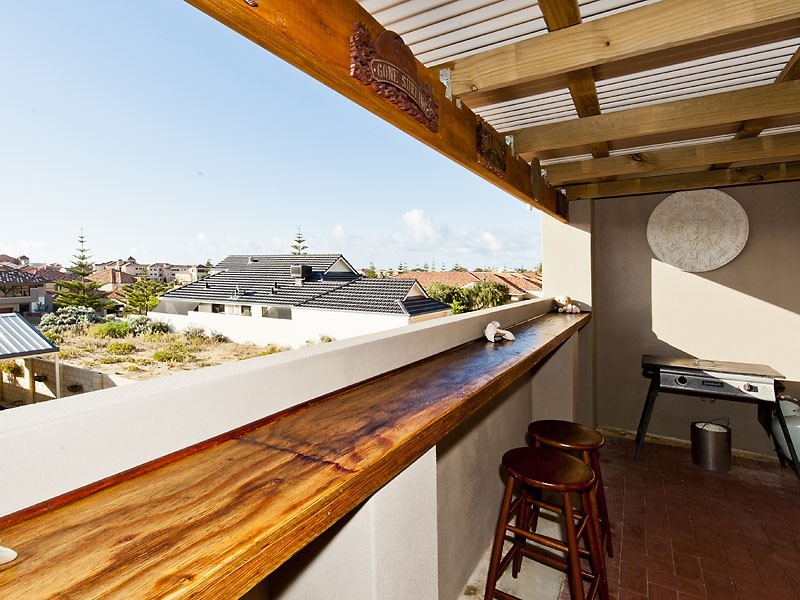 15 Masthead Way, Wannanup WA 6210