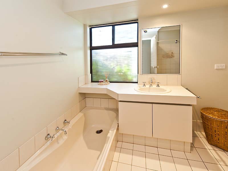 3 Parakeet Place, Greenfields WA 6210