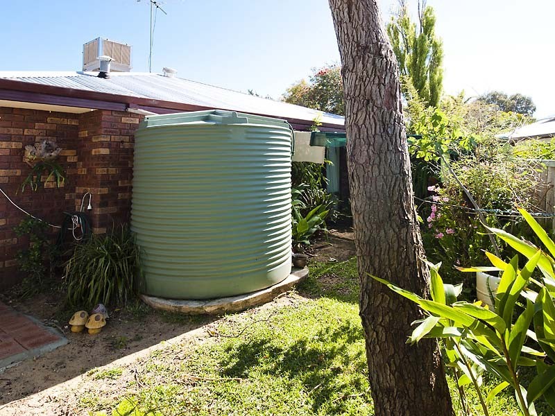 3 Parakeet Place, Greenfields WA 6210