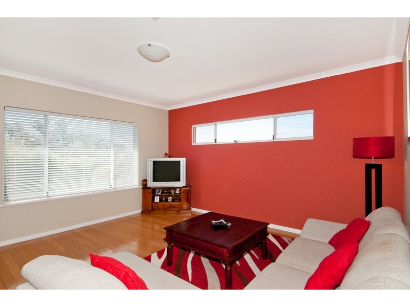 5 Adela Bend, Lakelands WA 6180