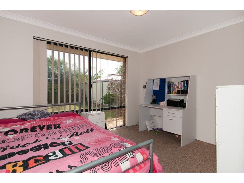 21 Camden Way, Meadow Springs WA 6210