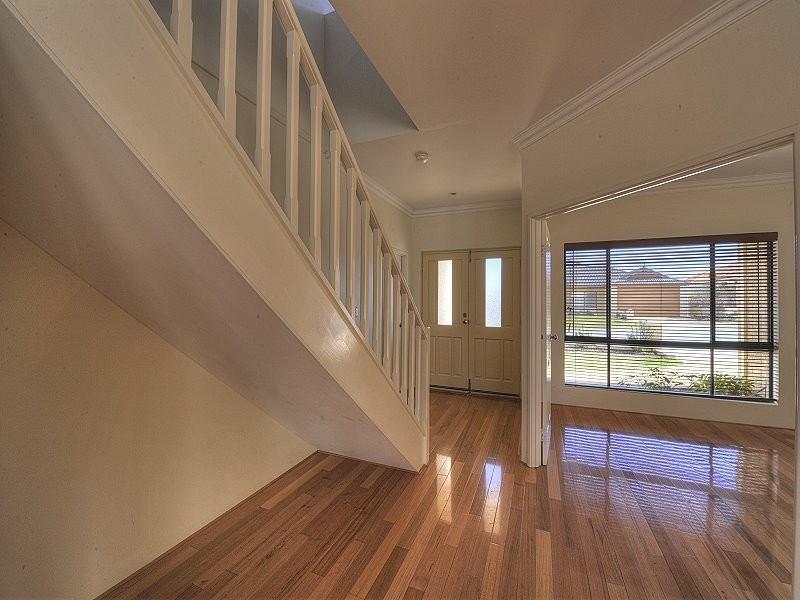 60 Quandong Parkway, Halls Head WA 6210