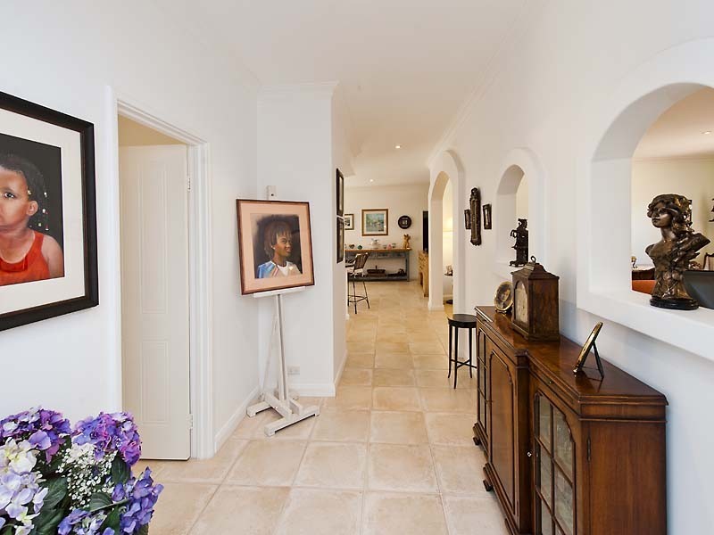 4 Mileura Street, Golden Bay WA 6174