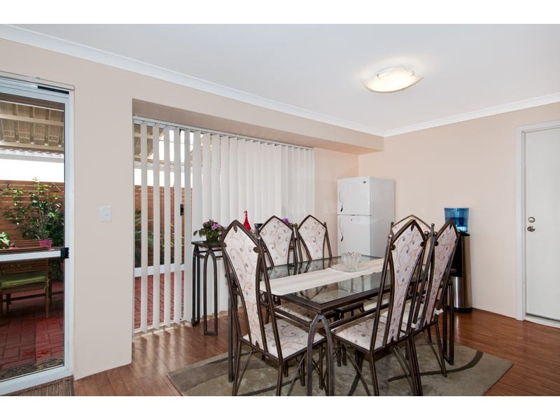 5 Chalice Rise, Lakelands WA 6180