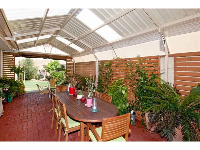 5 Chalice Rise, Lakelands WA 6180