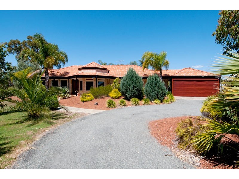 17 Serene Place, Barragup WA 6209