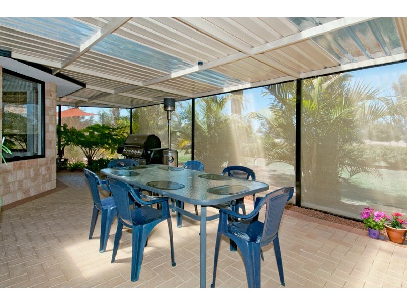 17 Serene Place, Barragup WA 6209