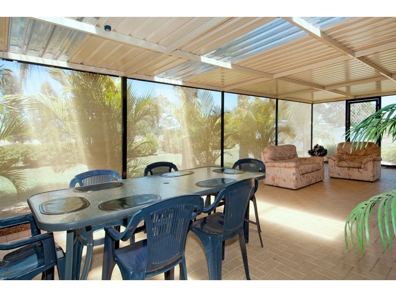 17 Serene Place, Barragup WA 6209