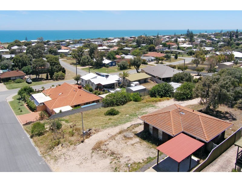2 Atwick Court, Madora Bay WA 6210
