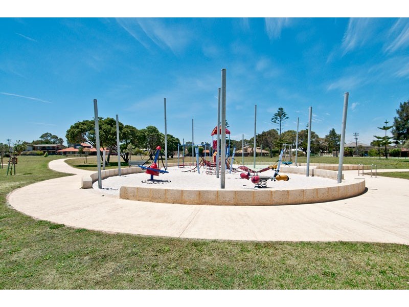 2 Atwick Court, Madora Bay WA 6210
