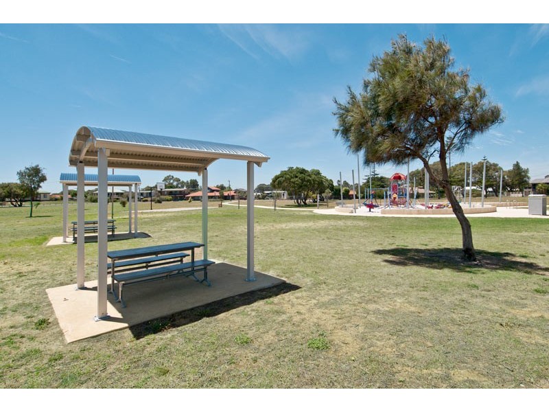 2 Atwick Court, Madora Bay WA 6210