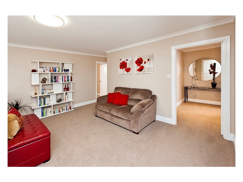 4 Torwood Edge, Halls Head WA 6210