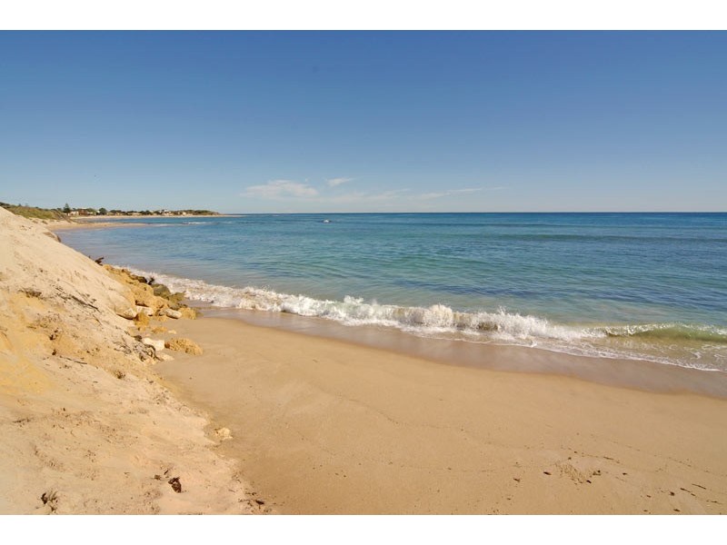 8 Vanessa Road, Falcon WA 6210