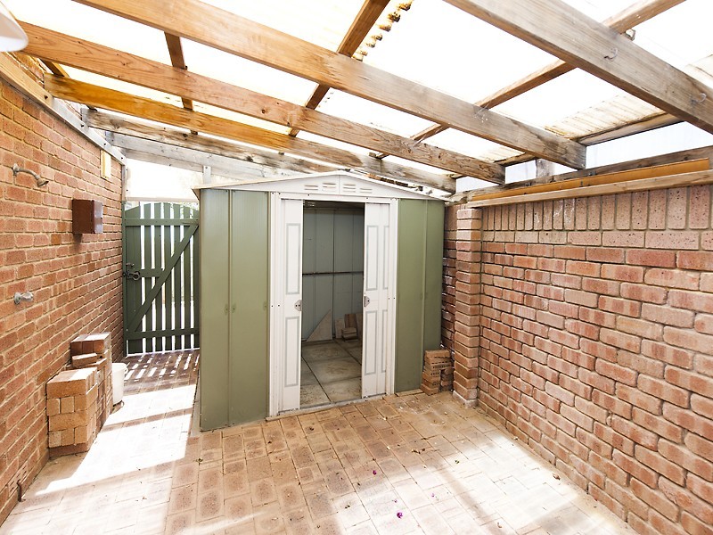 1/7 Rocklea Place, Silver Sands WA 6210