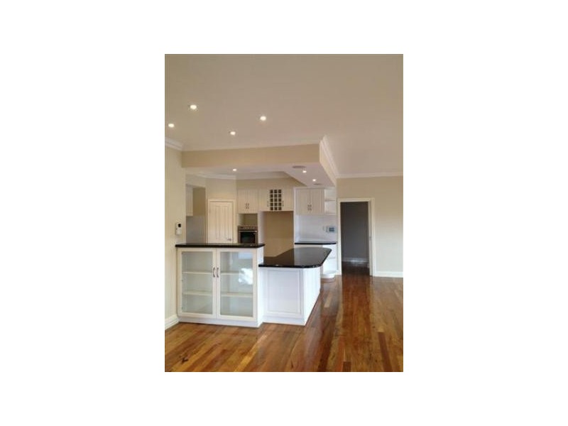 2 Asper Way, Halls Head WA 6210