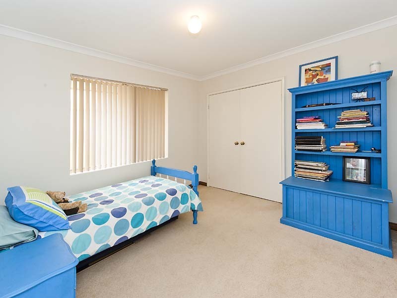 11 Jannali Way, San Remo WA 6210