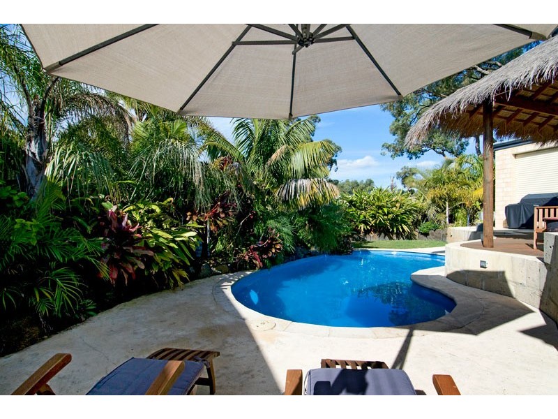 12 Nullewa Parkway, Lakelands WA 6180