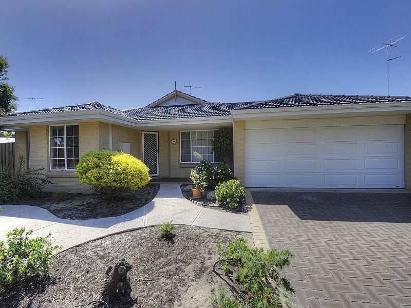 25 Bethel Corner, Halls Head WA 6210