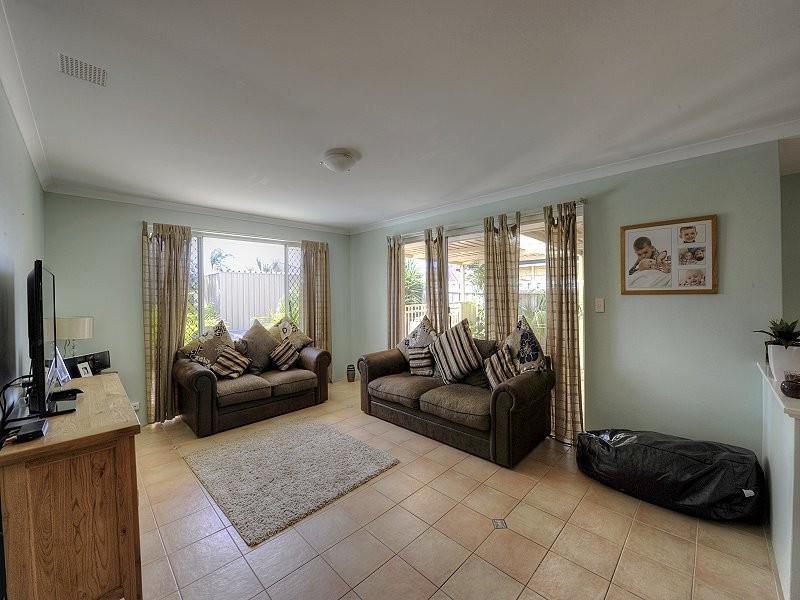 25 Bethel Corner, Halls Head WA 6210