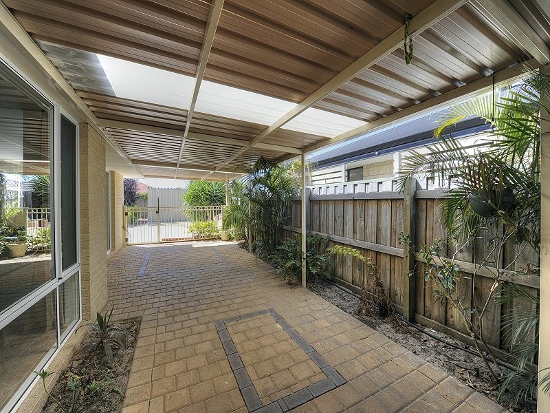 25 Bethel Corner, Halls Head WA 6210