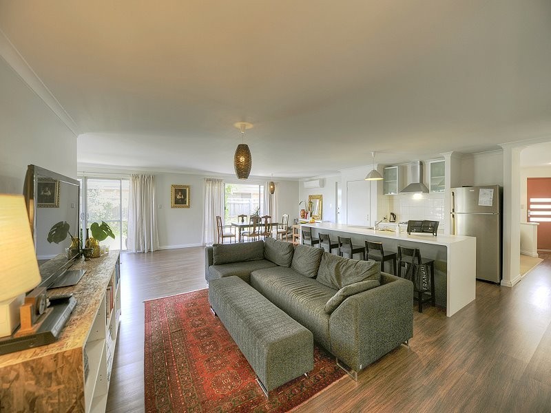 78 Seascapes Boulevard, Halls Head WA 6210