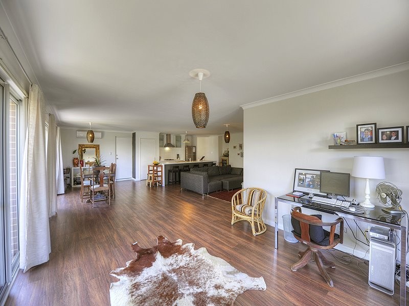 78 Seascapes Boulevard, Halls Head WA 6210