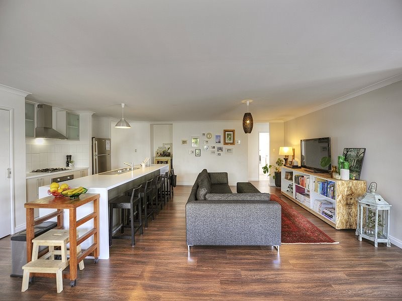 78 Seascapes Boulevard, Halls Head WA 6210