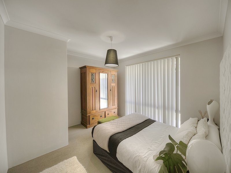 78 Seascapes Boulevard, Halls Head WA 6210