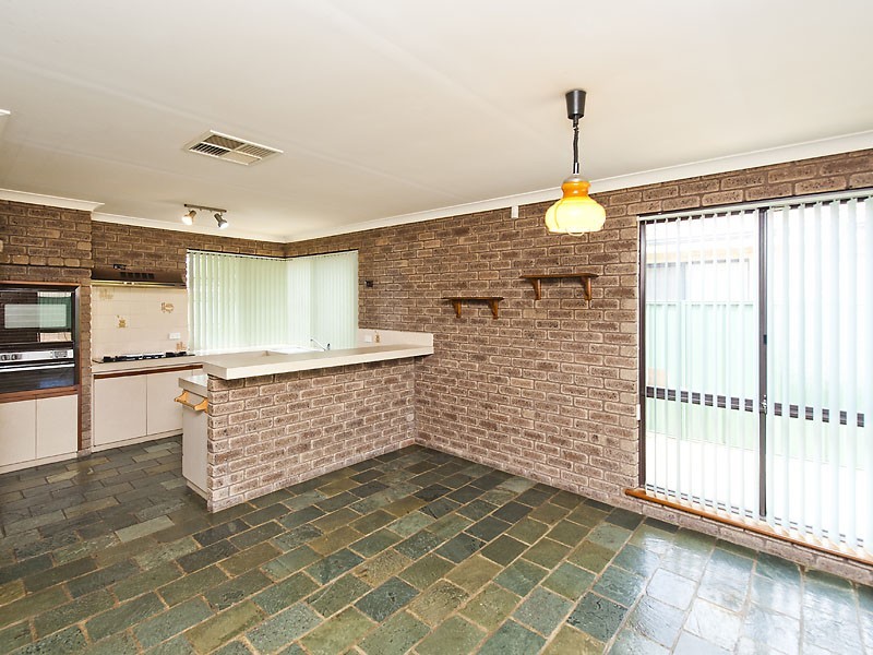 2 Lefroy Street, Mandurah WA 6210