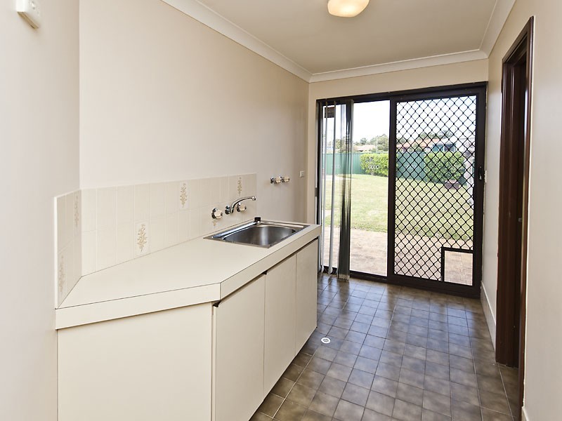 2 Lefroy Street, Mandurah WA 6210