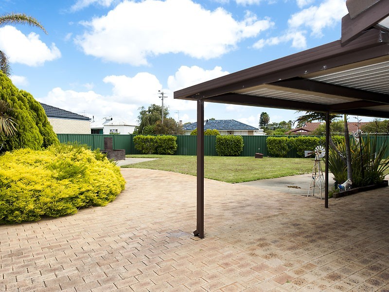 2 Lefroy Street, Mandurah WA 6210