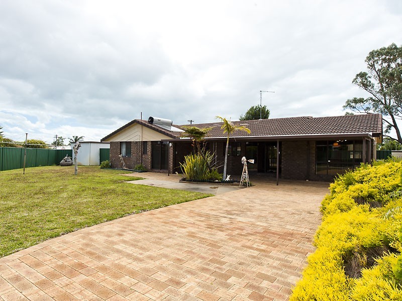 2 Lefroy Street, Mandurah WA 6210