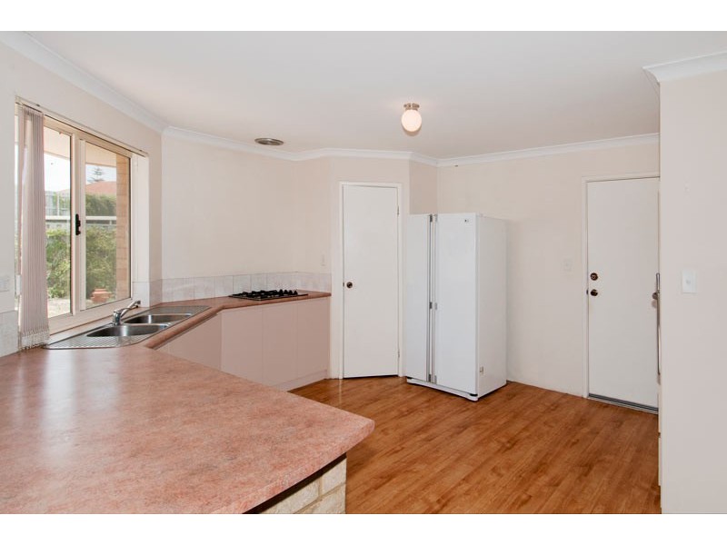 30 Aldenham Heights, Halls Head WA 6210