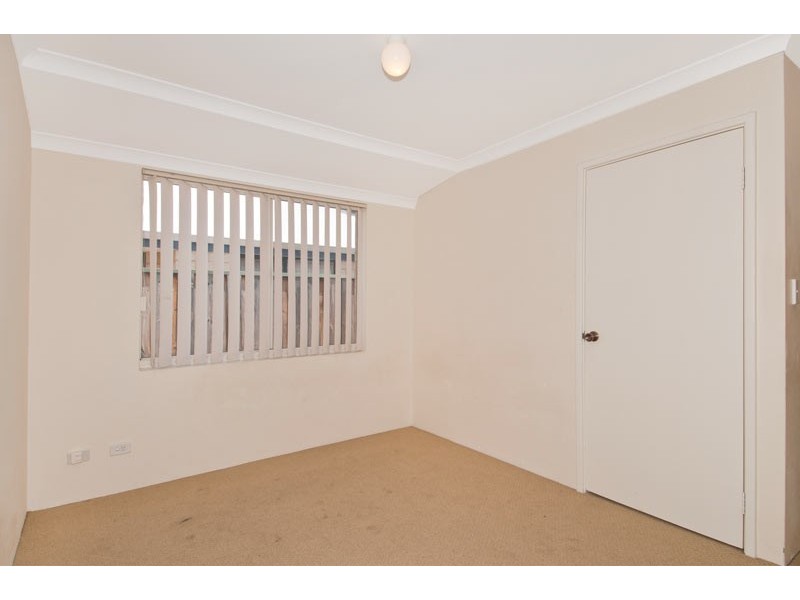 30 Aldenham Heights, Halls Head WA 6210