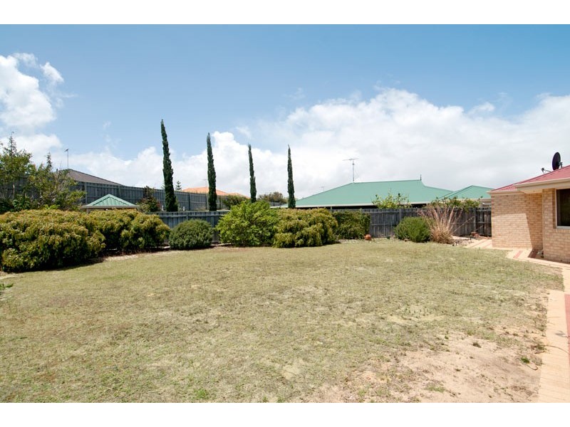 30 Aldenham Heights, Halls Head WA 6210