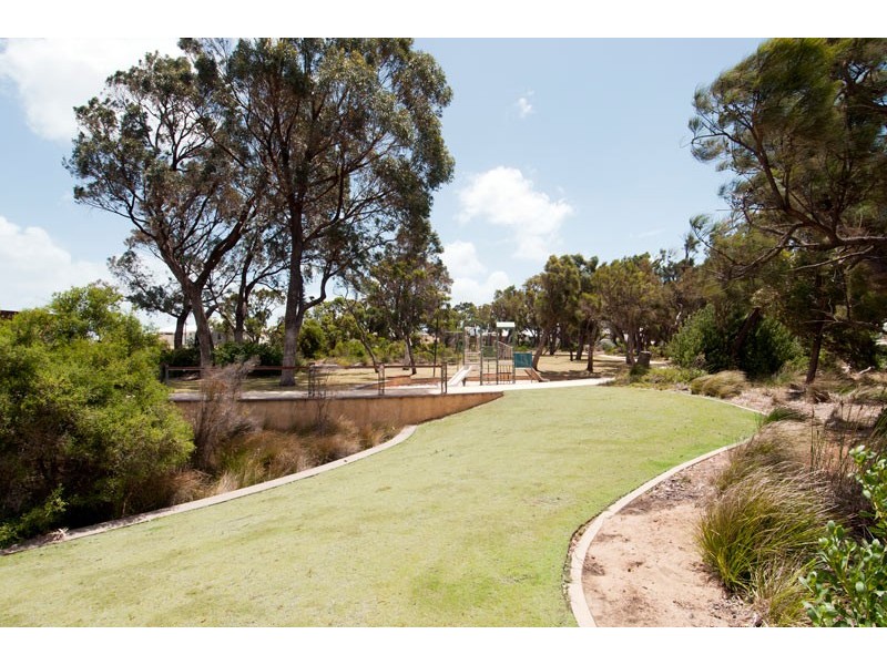 30 Aldenham Heights, Halls Head WA 6210