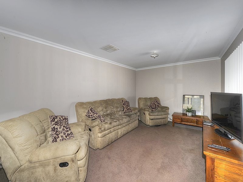 1 Eglinton Terrace, Dudley Park WA 6210