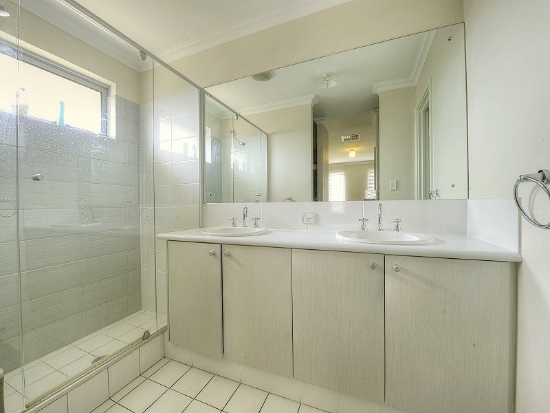 1 Eglinton Terrace, Dudley Park WA 6210