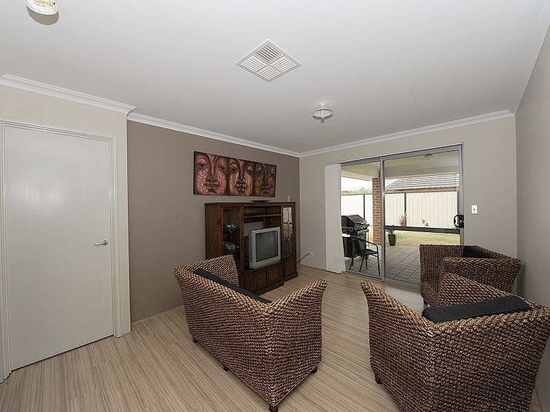 1 Eglinton Terrace, Dudley Park WA 6210