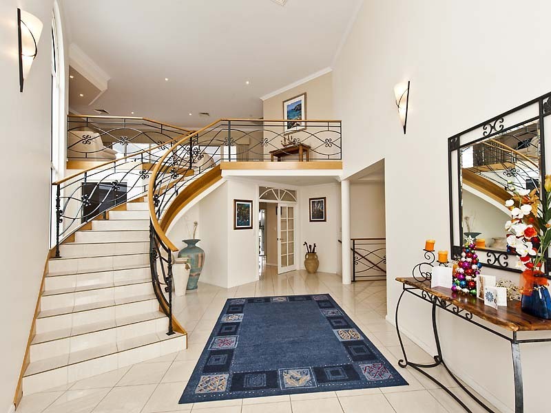 9 Santavea Mews, Halls Head WA 6210