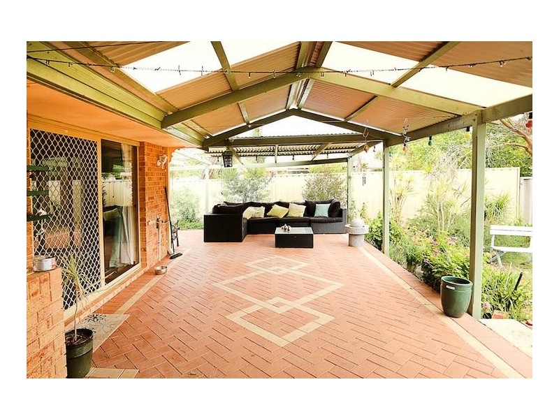 4 Marlborough Close, Greenfields WA 6210