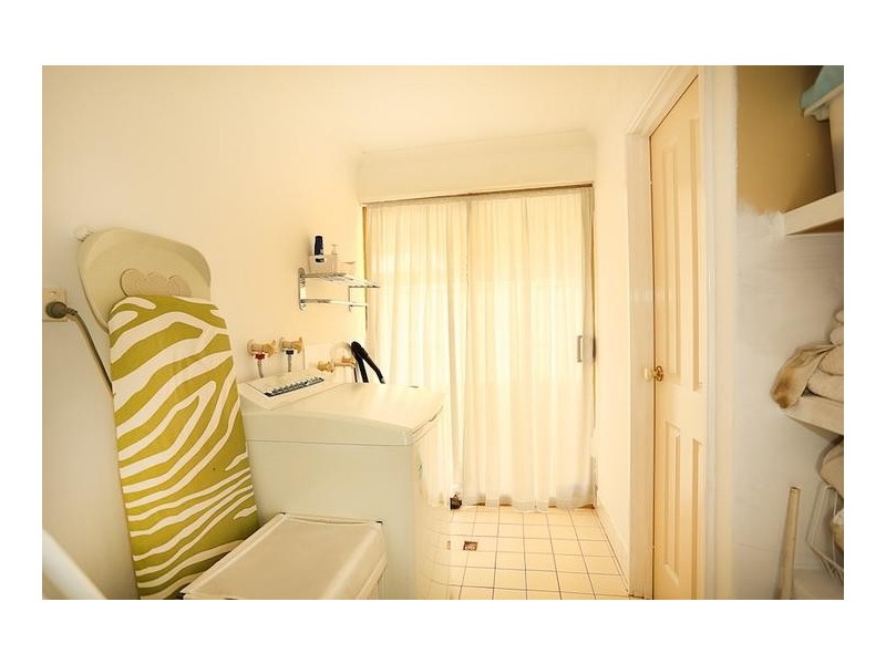 4 Marlborough Close, Greenfields WA 6210