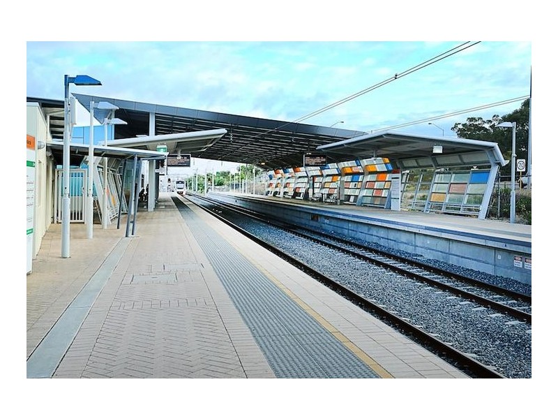 4 Marlborough Close, Greenfields WA 6210