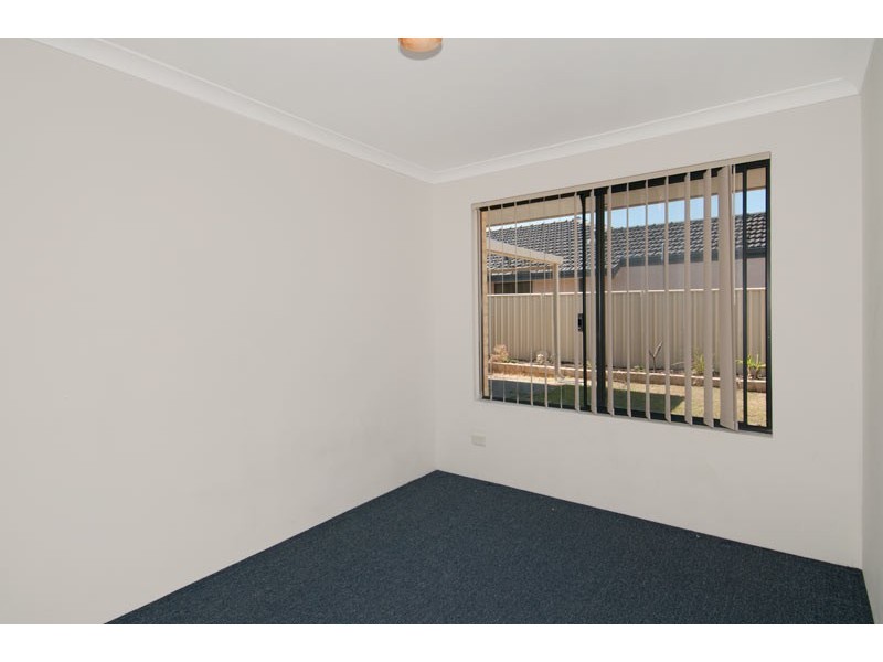 31 Kerkeri Heights, Lakelands WA 6180