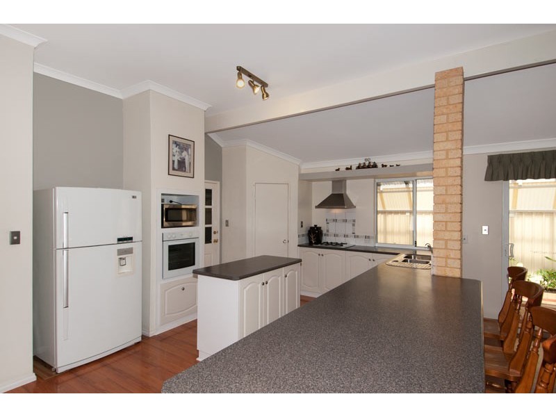 20 Iluka Road, Dawesville WA 6211