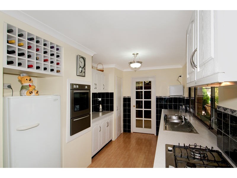 12 Pepperwood Rise, Halls Head WA 6210