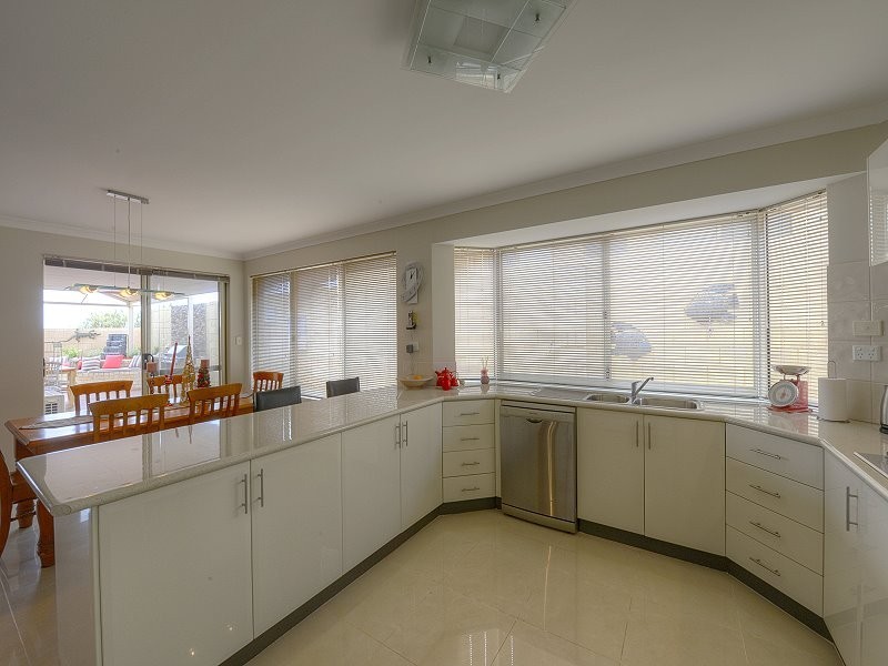 13 Northport Boulevard, Wannanup WA 6210