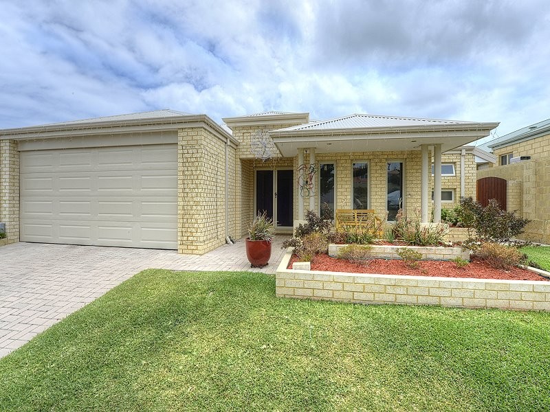 13 Northport Boulevard, Wannanup WA 6210